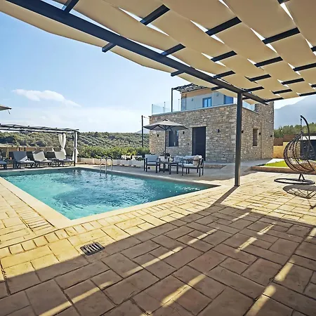 Sirena Villa