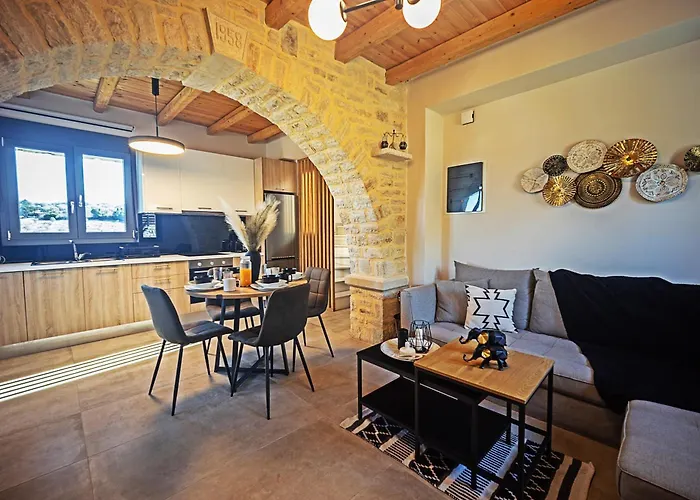 Sirena * Ханья (Крит)