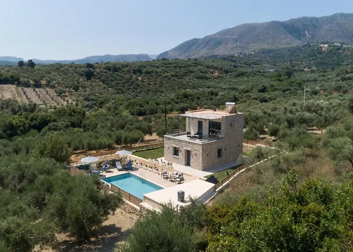 Sirena * Hriszí Aktí Haniá